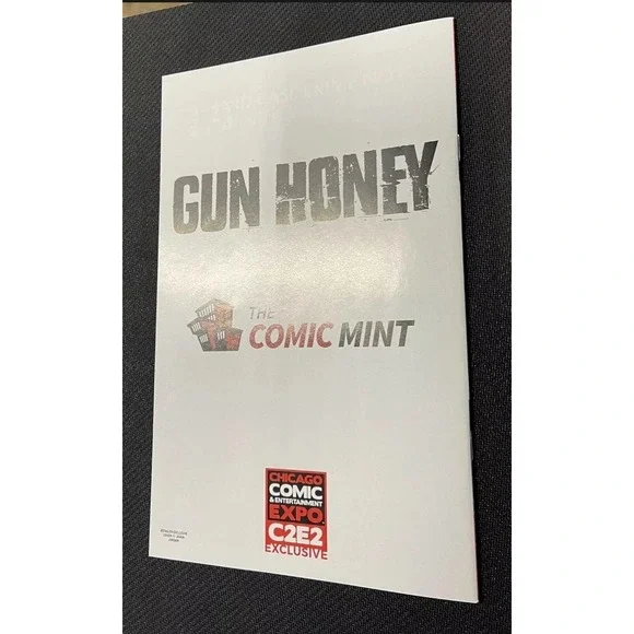 Gun Honey #3 C2E2 Javan Jordan 23 Chicago Bulls Variant Limited 300